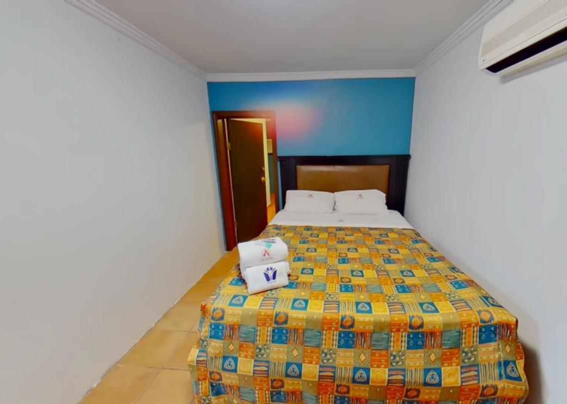 Hotel Hacienda Del Indio à Mexicali Extérieur photo