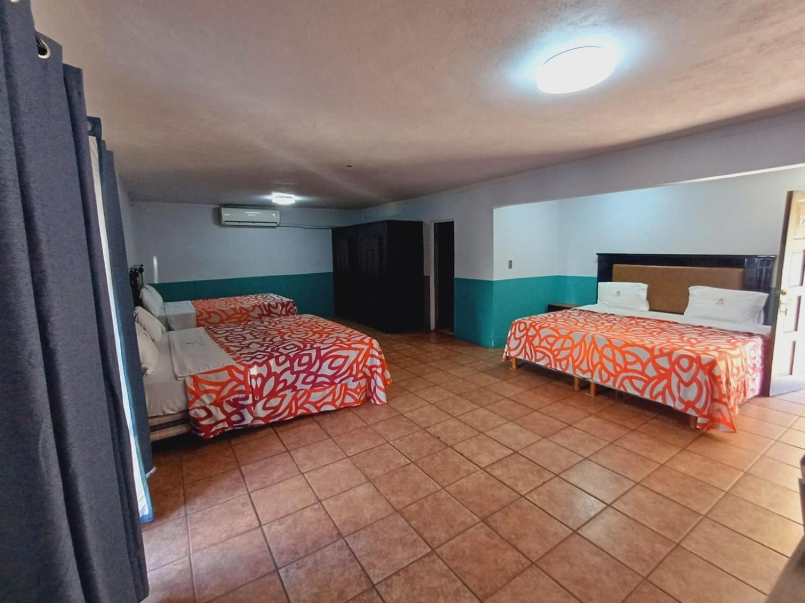 Hotel Hacienda Del Indio à Mexicali Extérieur photo
