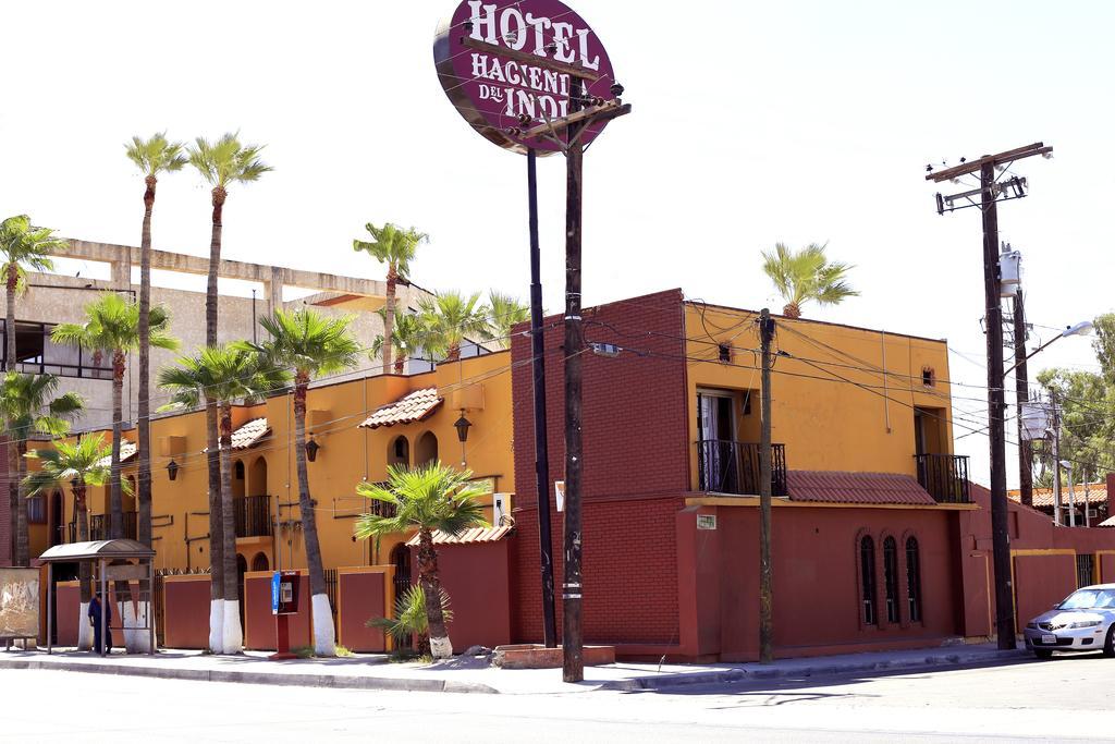 Hotel Hacienda Del Indio à Mexicali Extérieur photo