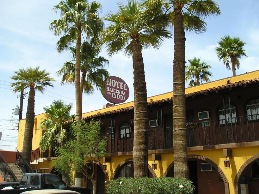 Hotel Hacienda Del Indio à Mexicali Extérieur photo